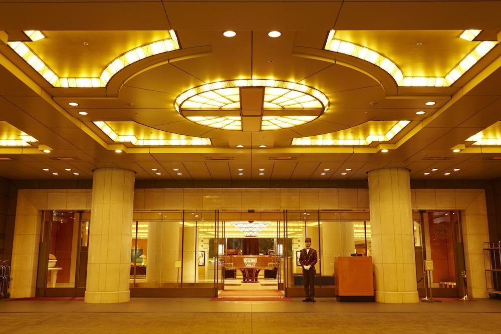 โรงแรม โรงแรมอิมพีเรียล โอซากา 5*