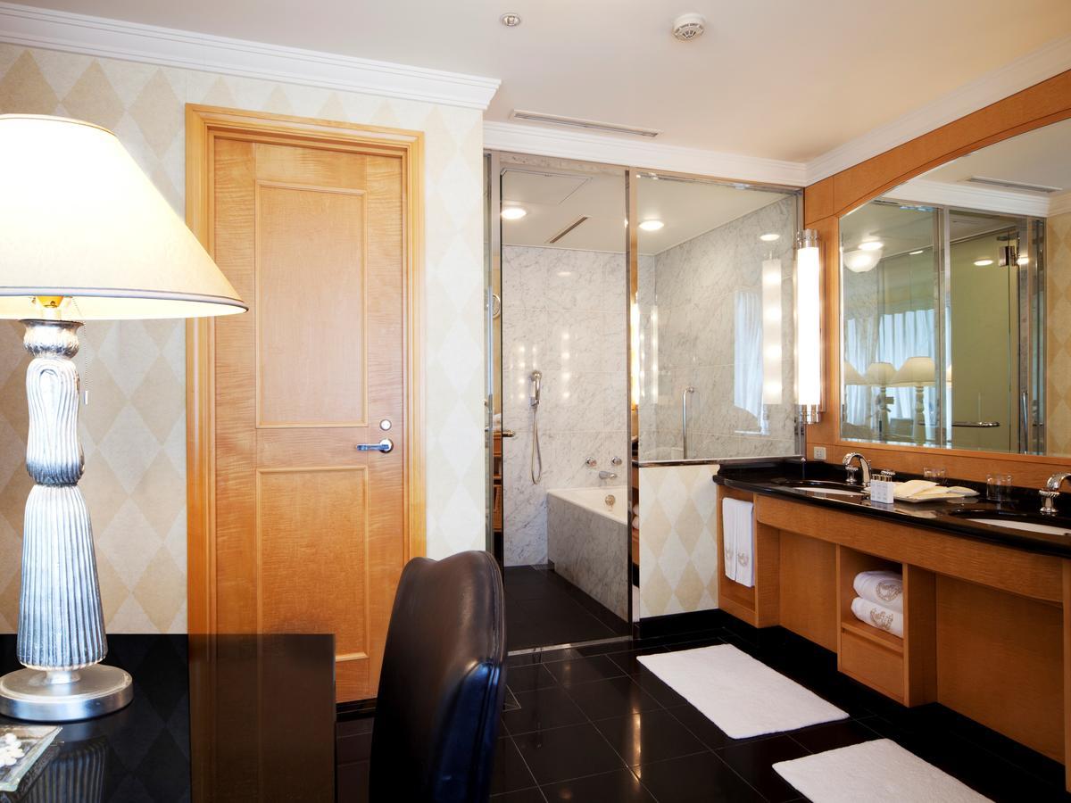 โรงแรมอิมพีเรียล โอซากา โรงแรม